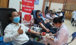 Công đoàn Cơ quan BHXH Việt Nam tổ chức chương trình hiến máu tình nguyện “Hiến máu an toàn - đừng ngại COVID”